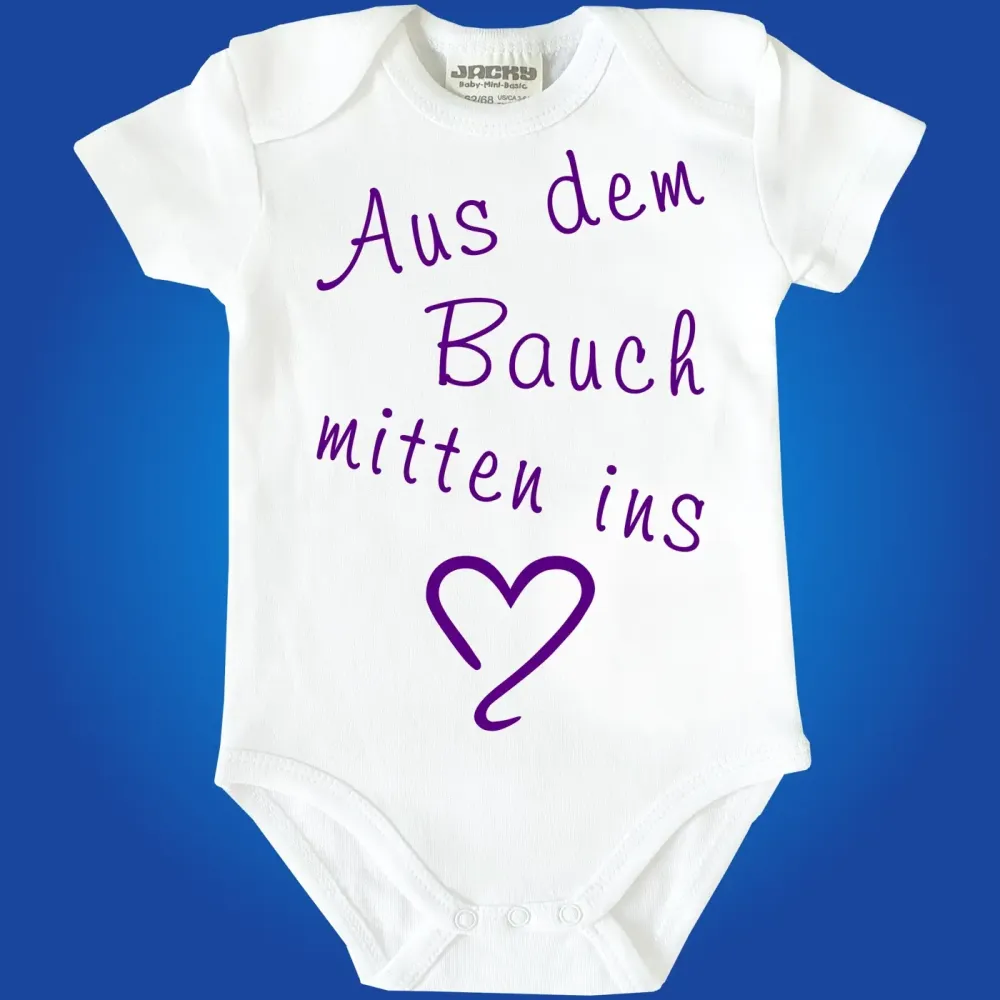 Einteiler zur Geburt mit Herz