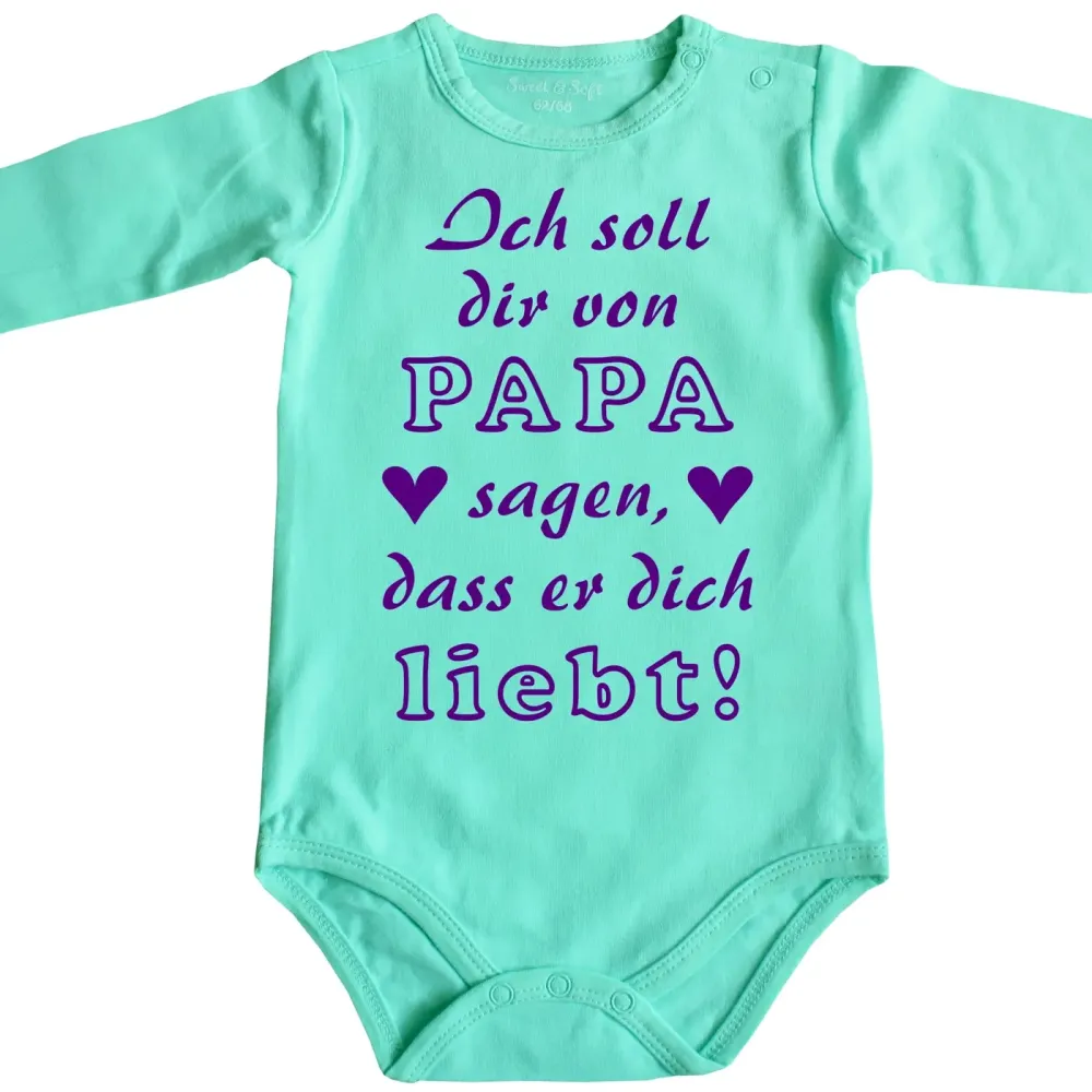Babybody mit liebevoller Botschaft von Mama oder Papa