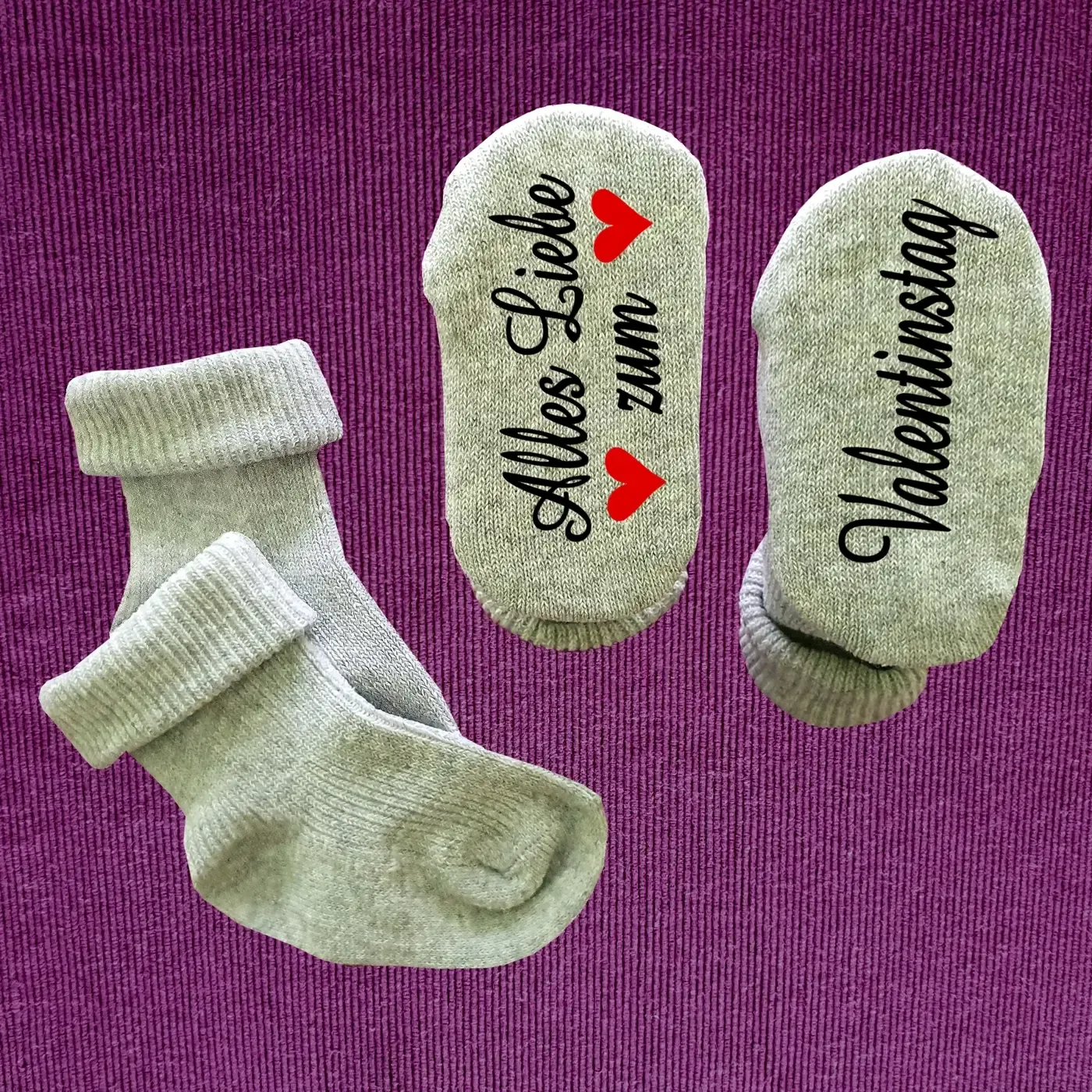 Babysocken mit Aufdruck Valentinstag
