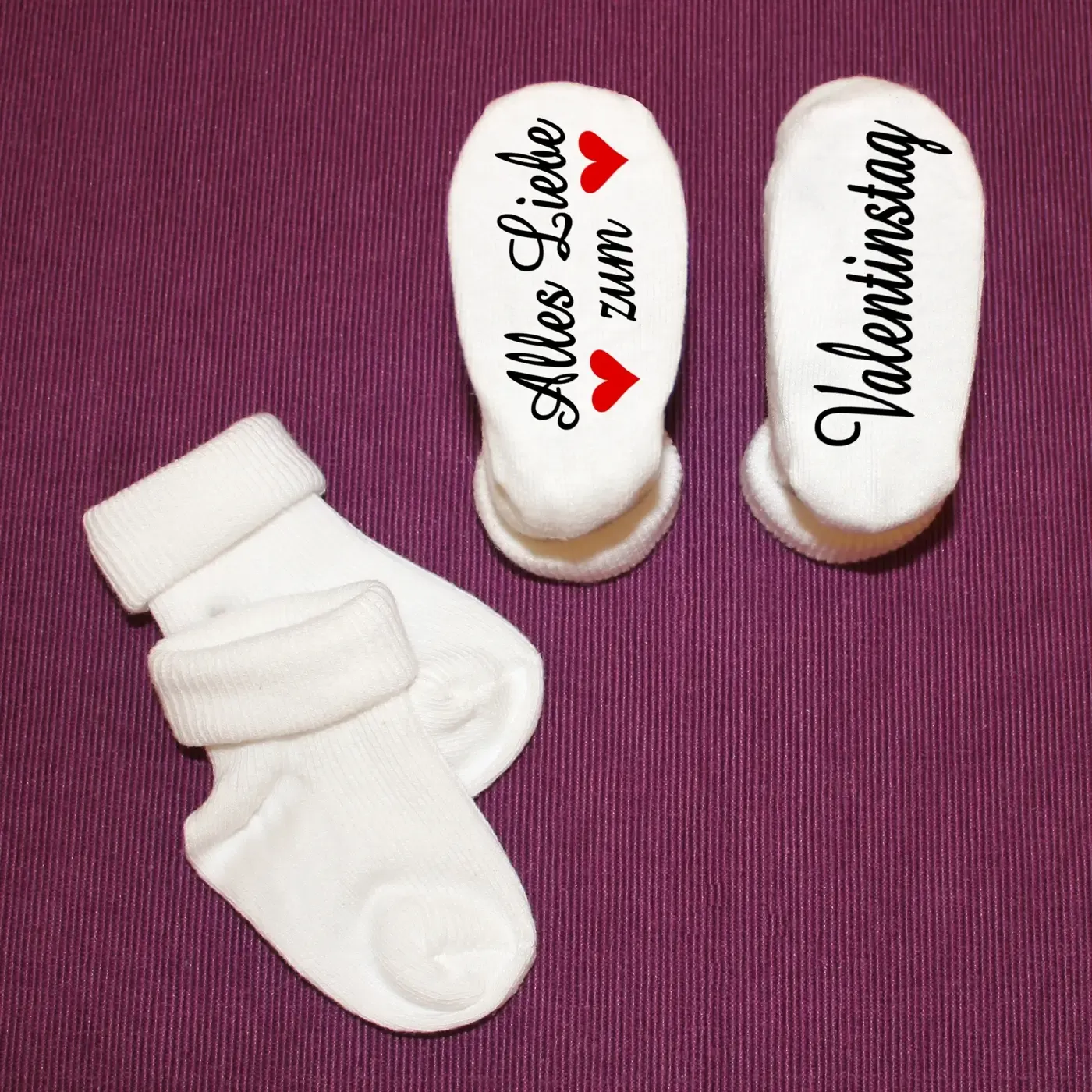 Babysocken zum Valentinstag