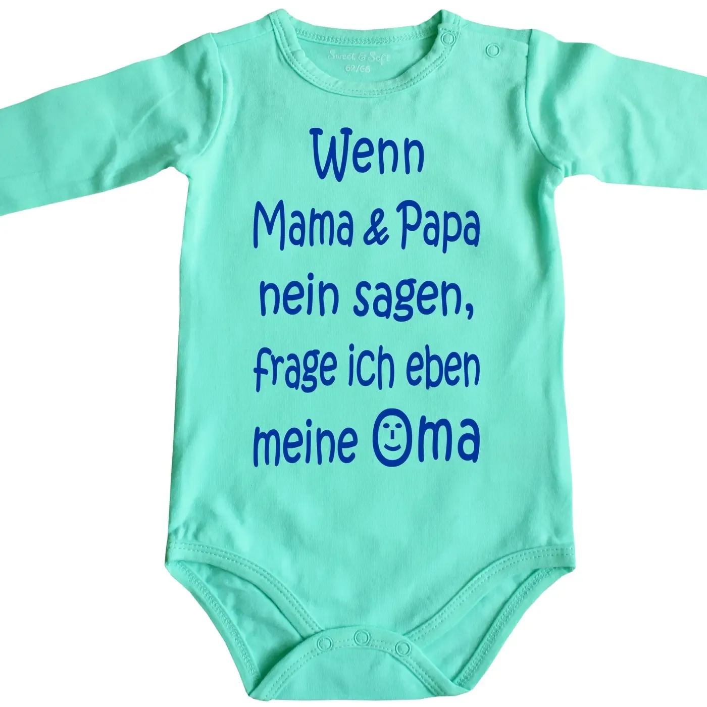 Babybody mit humorvollem Familien‑Spruch